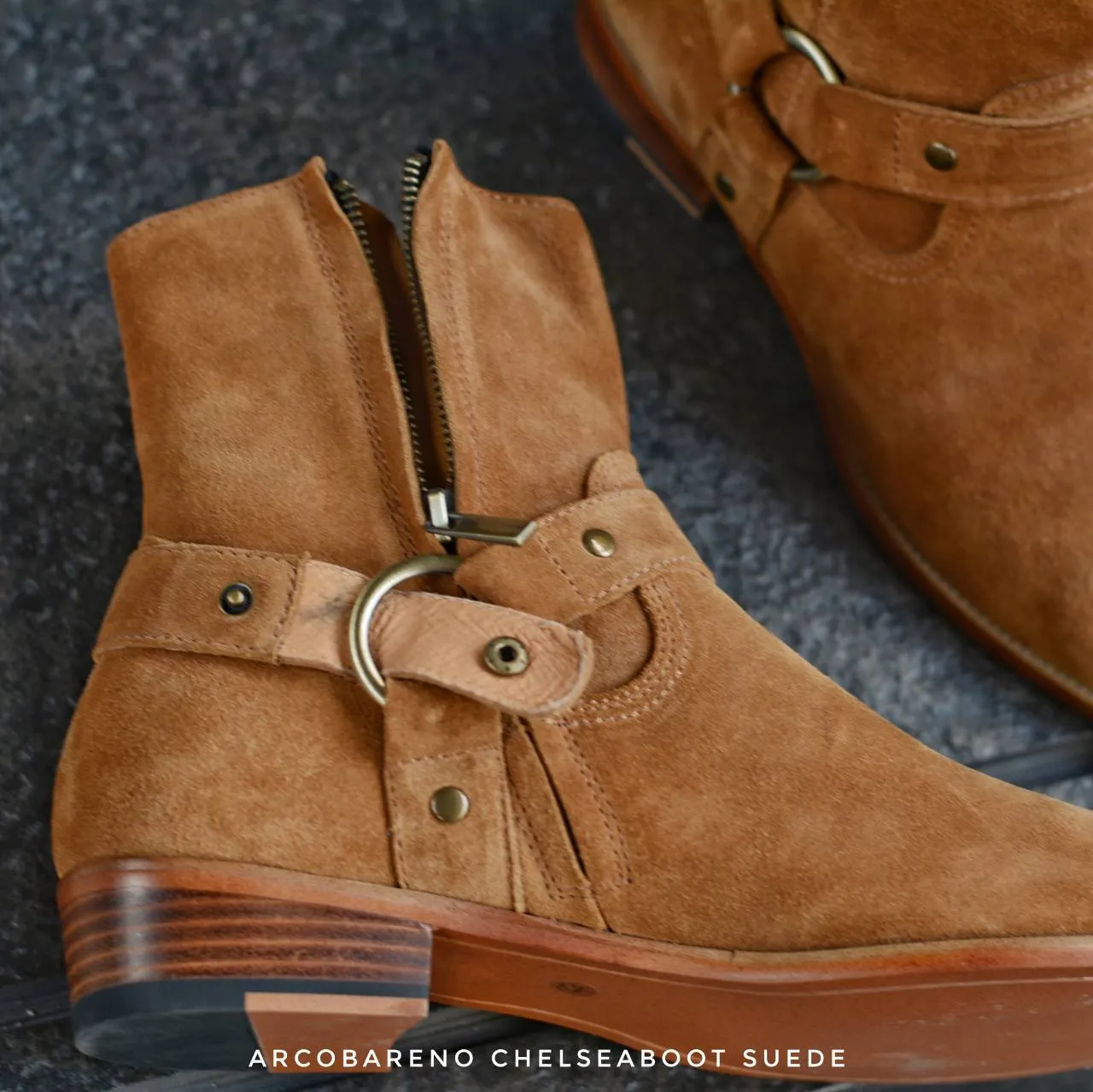 901 Chelsea Boots Suede Tan x Belt