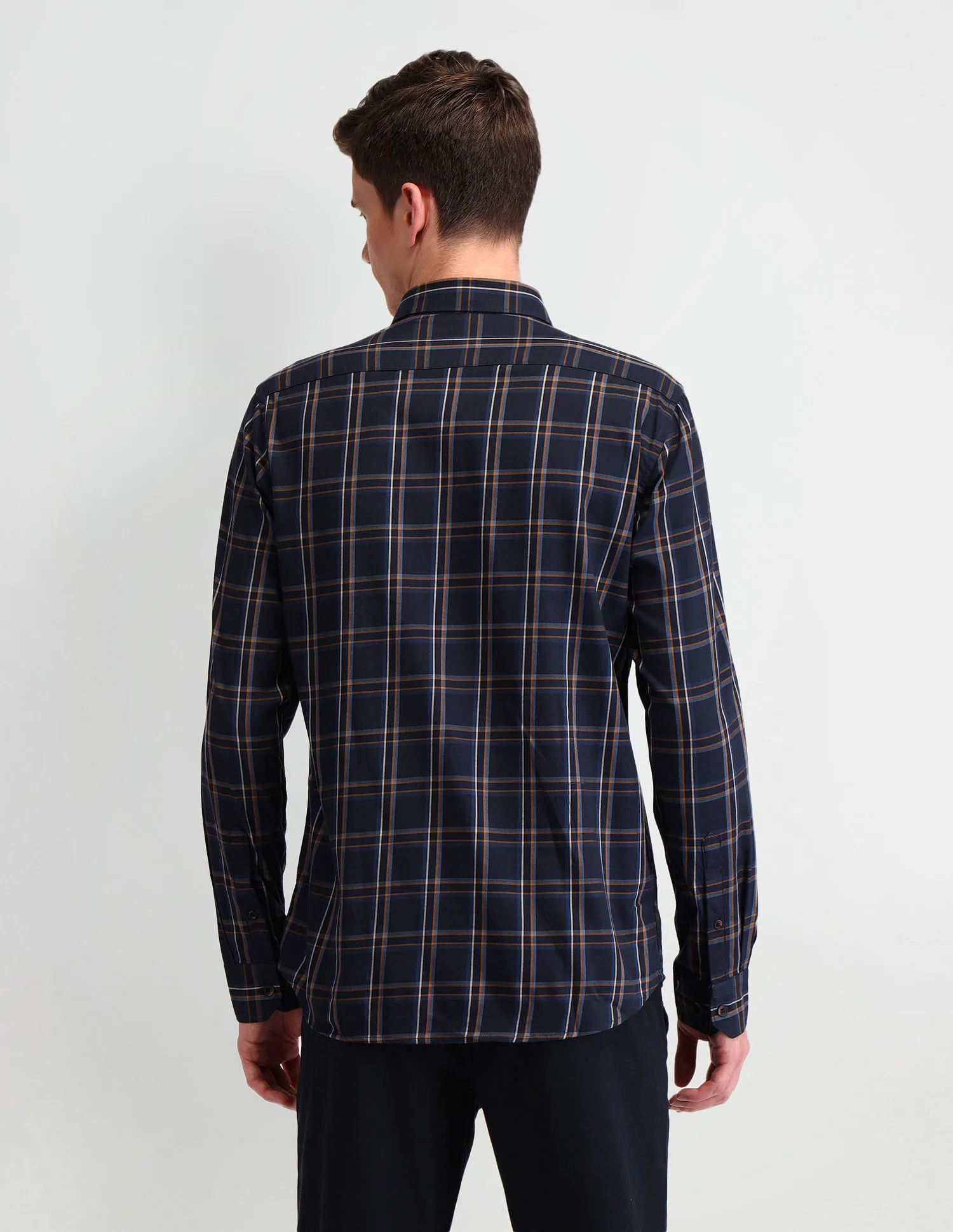 Arrow Sport Slim Fit Windowpane Checks Shirt