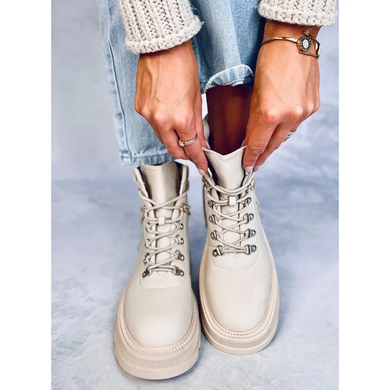 Hudson Beige Trapper Boots