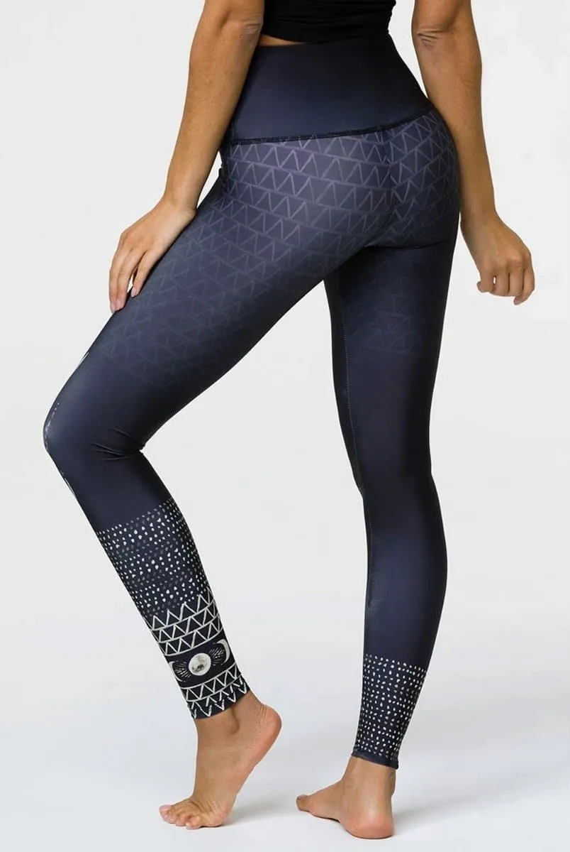 Onzie High Rise Las Lunas Graphic Legging