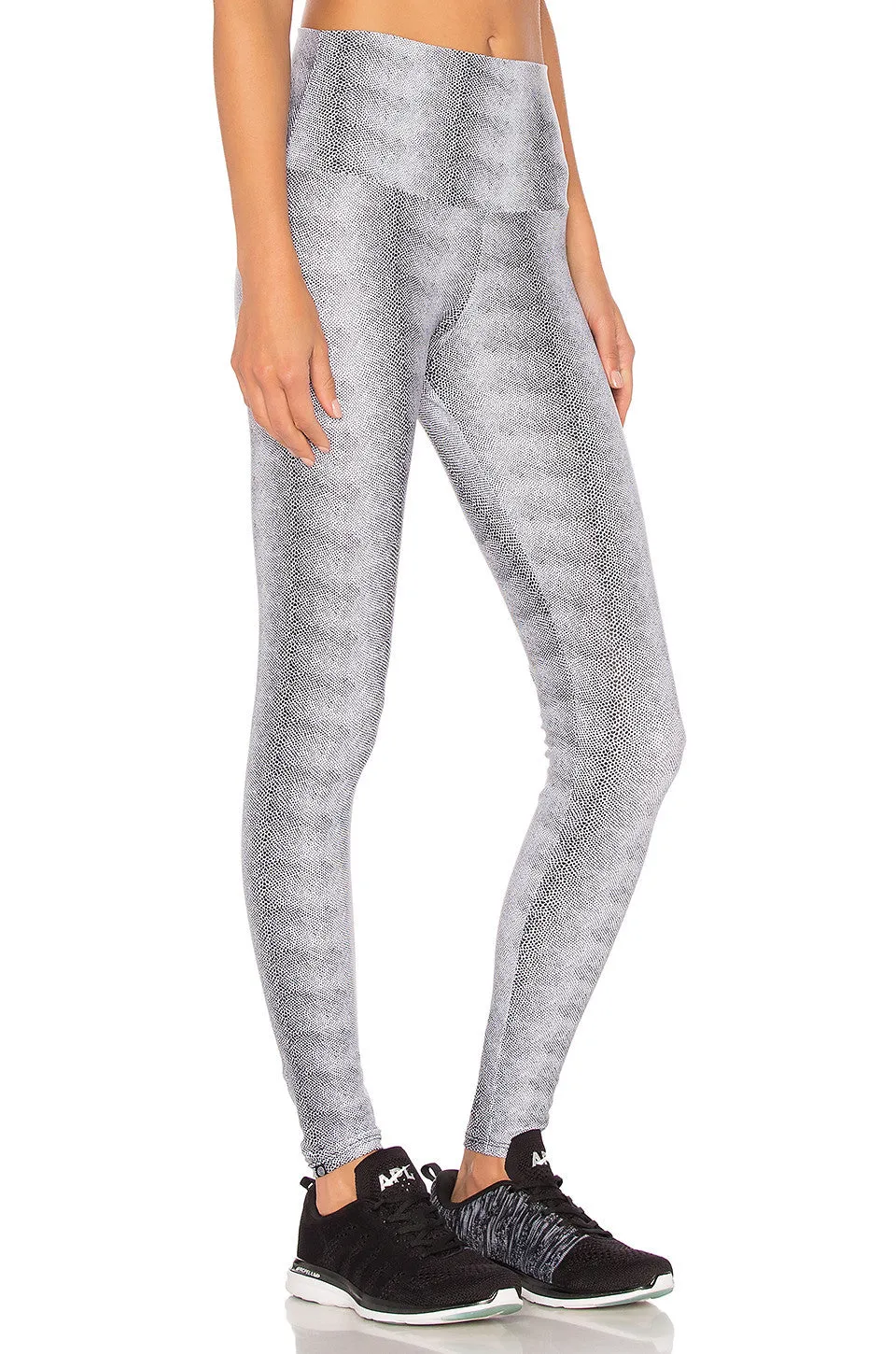 Onzie High Rise Legging White Venom