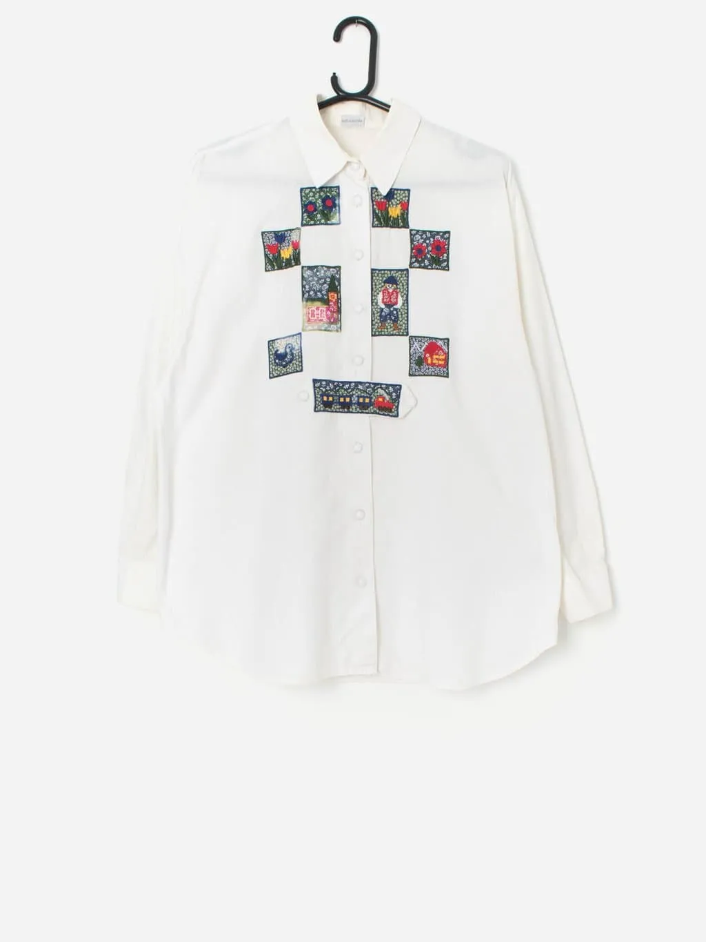 Vintage Austrian embroidered shirt / blouse – Large