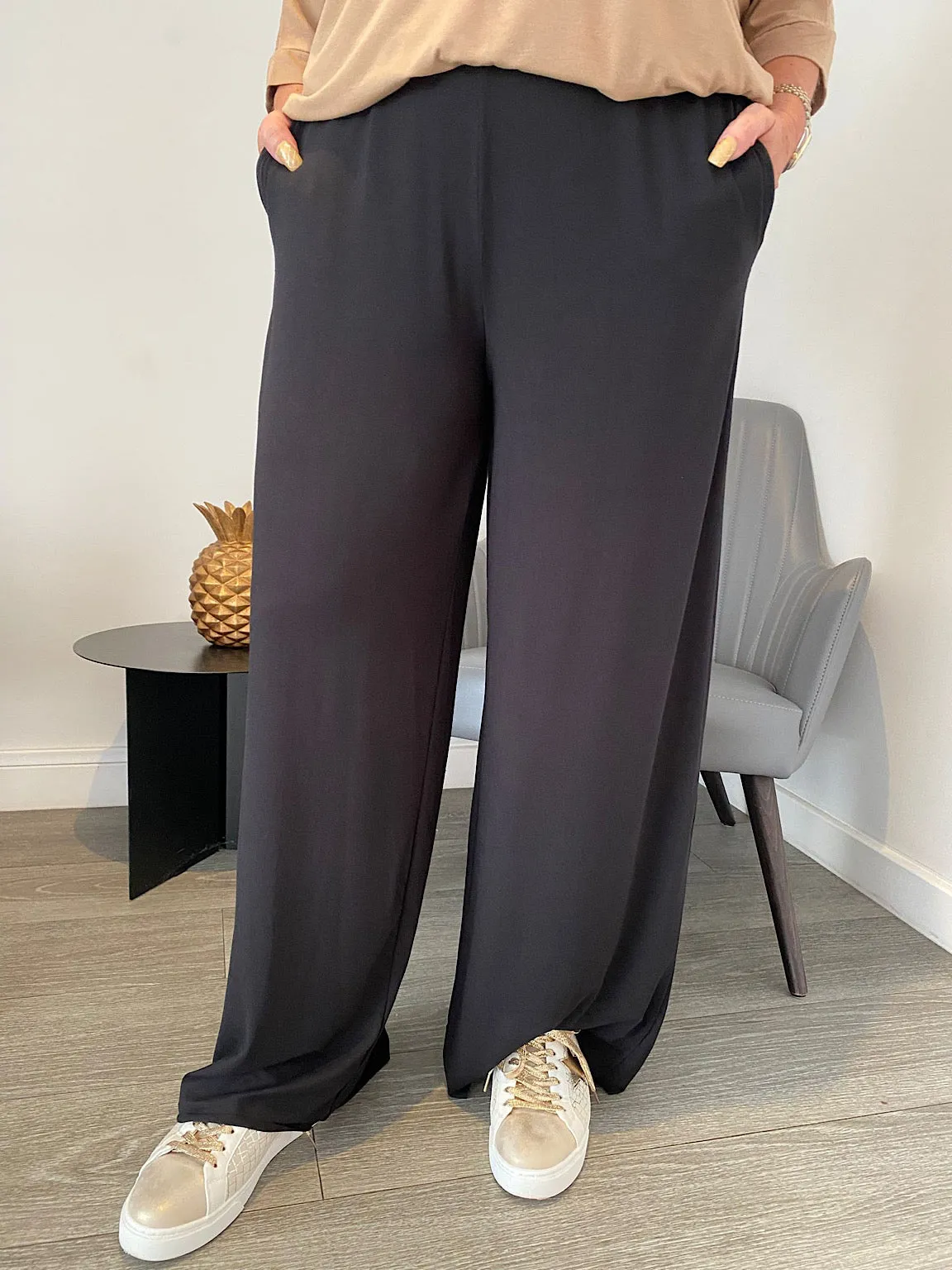 Wide Leg Trousers Elena