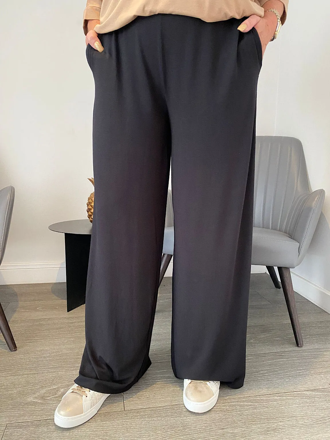 Wide Leg Trousers Elena